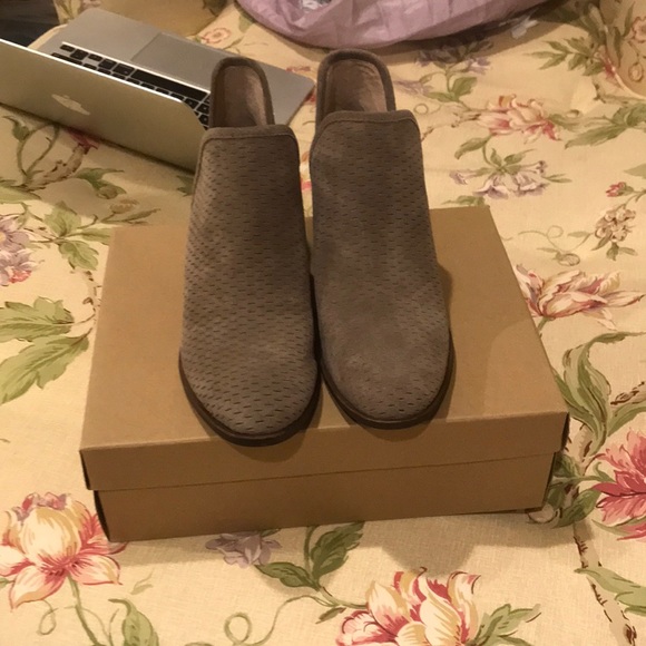 Lucky booties - Picture 8 of 8